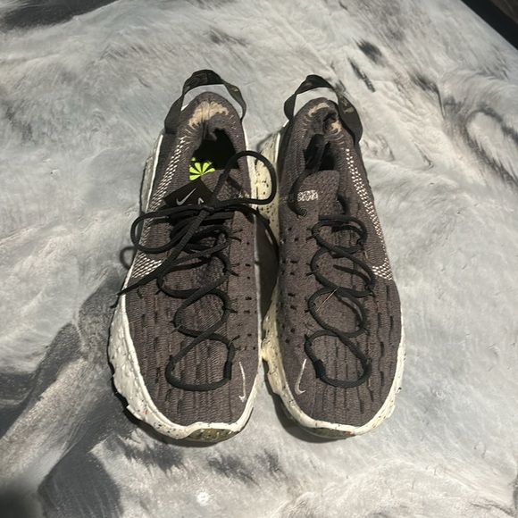 Mesh Nike sneaker - Picture 2 of 6